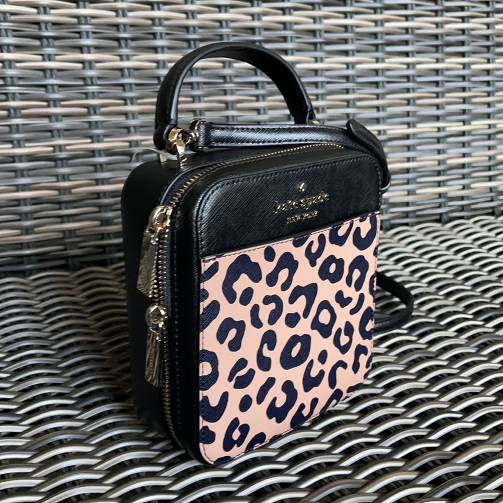 Kate Spade daisy graphic leopard vanity crossbody - Picture 13 of 16